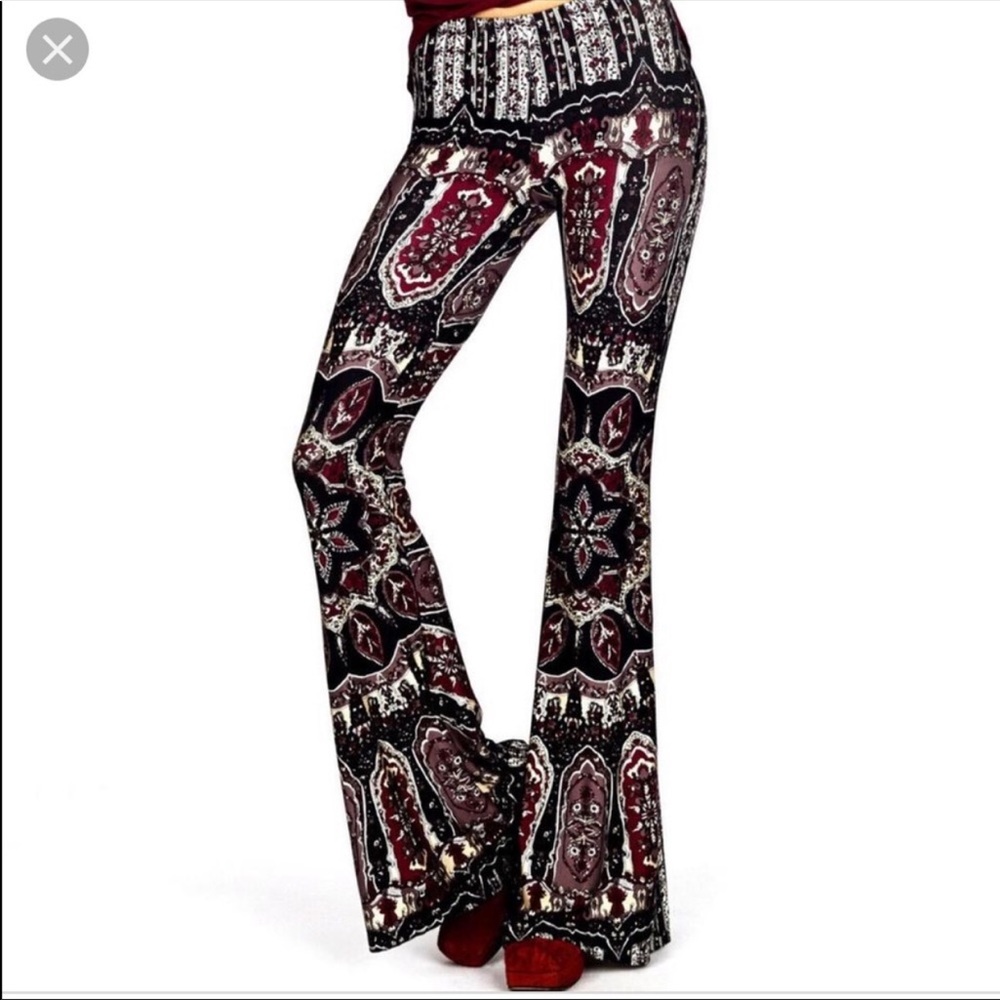 Novella Royale Flares 🌼